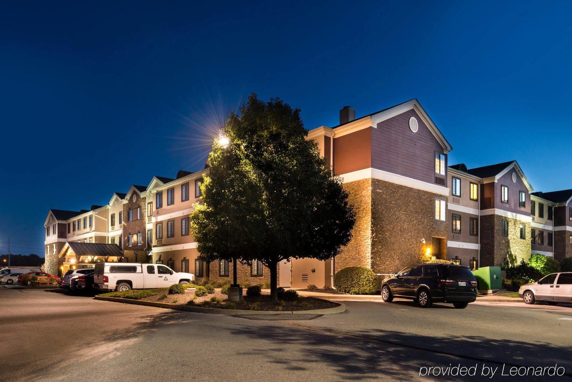 Staybridge Suites O'Fallon Chesterfield By Ihg Exterior foto